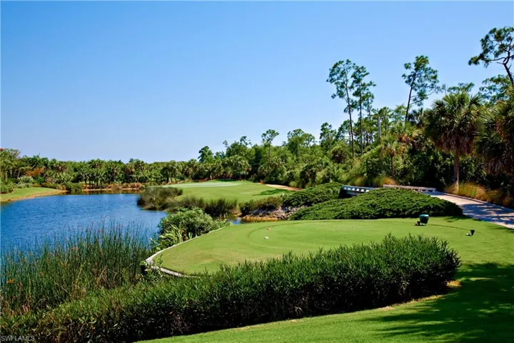 2595  Twinflower  LN, Naples, FL 34105