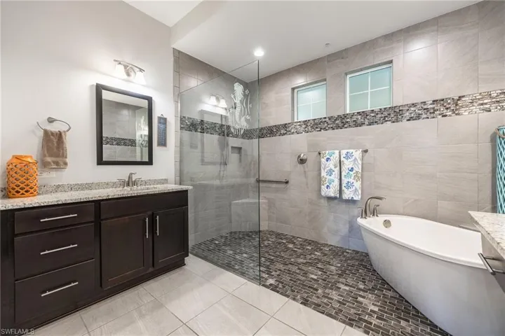21460 Strada Nuova Cir B214, Estero, Florida 33928