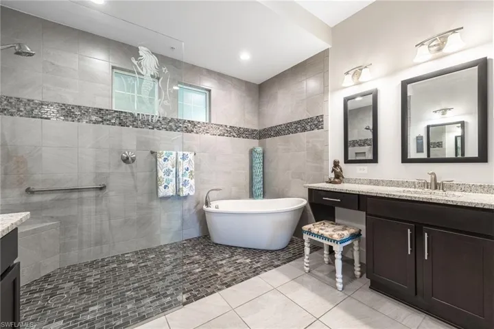 21460 Strada Nuova Cir B214, Estero, Florida 33928