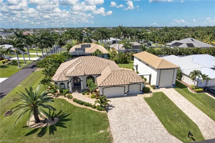 1725 Sw 52nd Ter, Cape Coral, Florida 33914