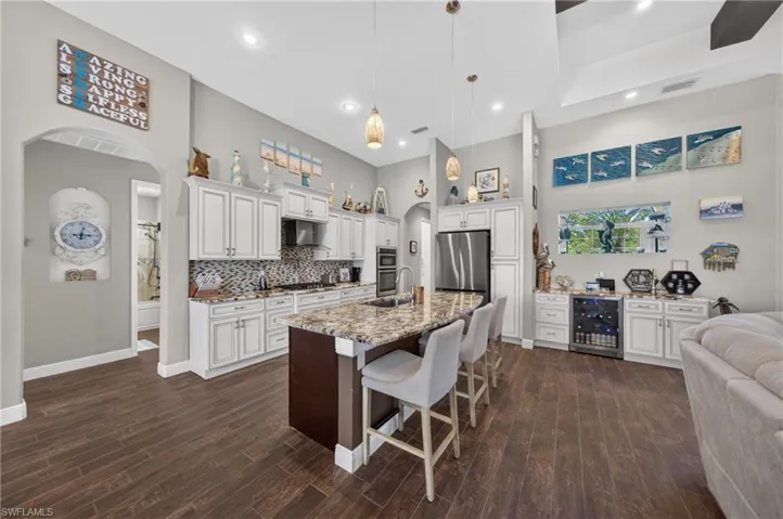 1725 Sw 52nd Ter, Cape Coral, Florida 33914