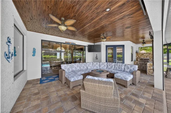 1725 Sw 52nd Ter, Cape Coral, Florida 33914
