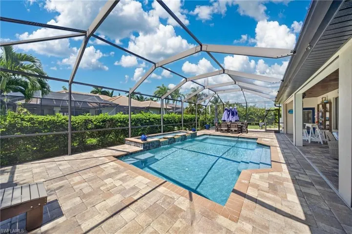 1725 Sw 52nd Ter, Cape Coral, Florida 33914
