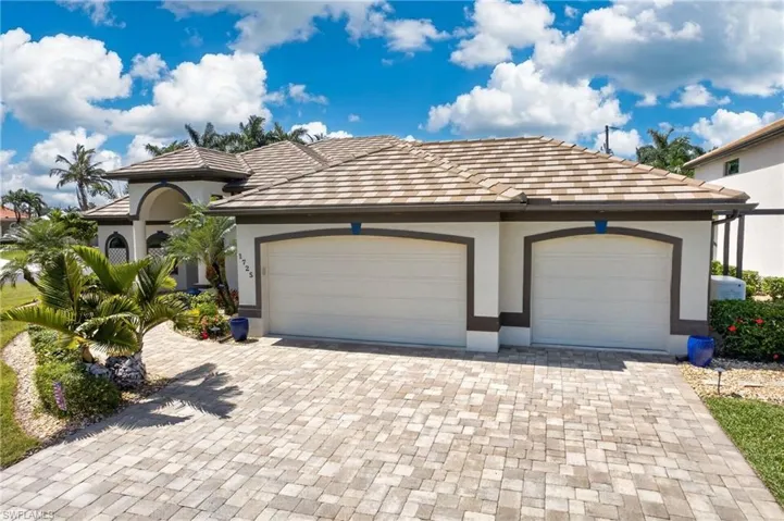 1725 Sw 52nd Ter, Cape Coral, Florida 33914