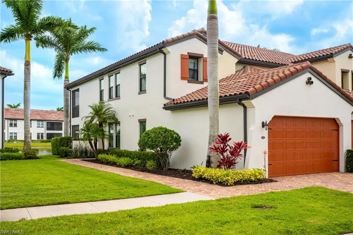 15205 Butler Lake Dr 101, Naples, Florida 34109