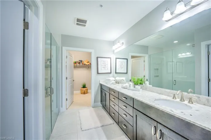 15205 Butler Lake Dr 101, Naples, Florida 34109