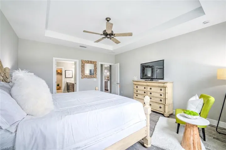 15205 Butler Lake Dr 101, Naples, Florida 34109