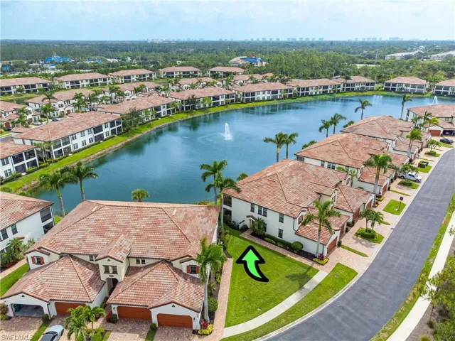 15205 Butler Lake Dr 101, Naples, Florida 34109