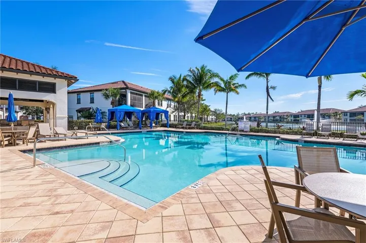 15205 Butler Lake Dr 101, Naples, Florida 34109