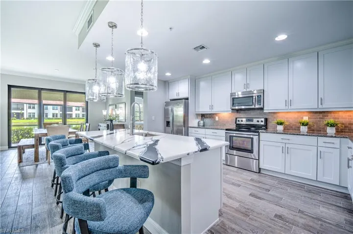15205 Butler Lake Dr 101, Naples, Florida 34109