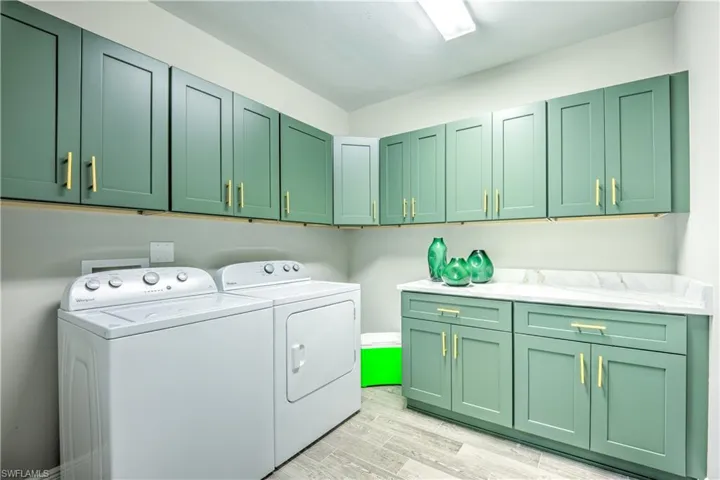 15205 Butler Lake Dr 101, Naples, Florida 34109