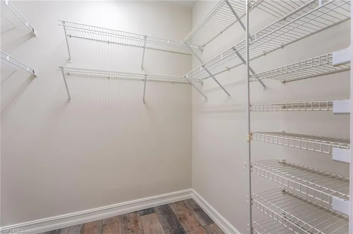 Large Walk-in Closet