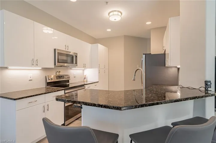 Granite Counter Tops and Counter Top Seating