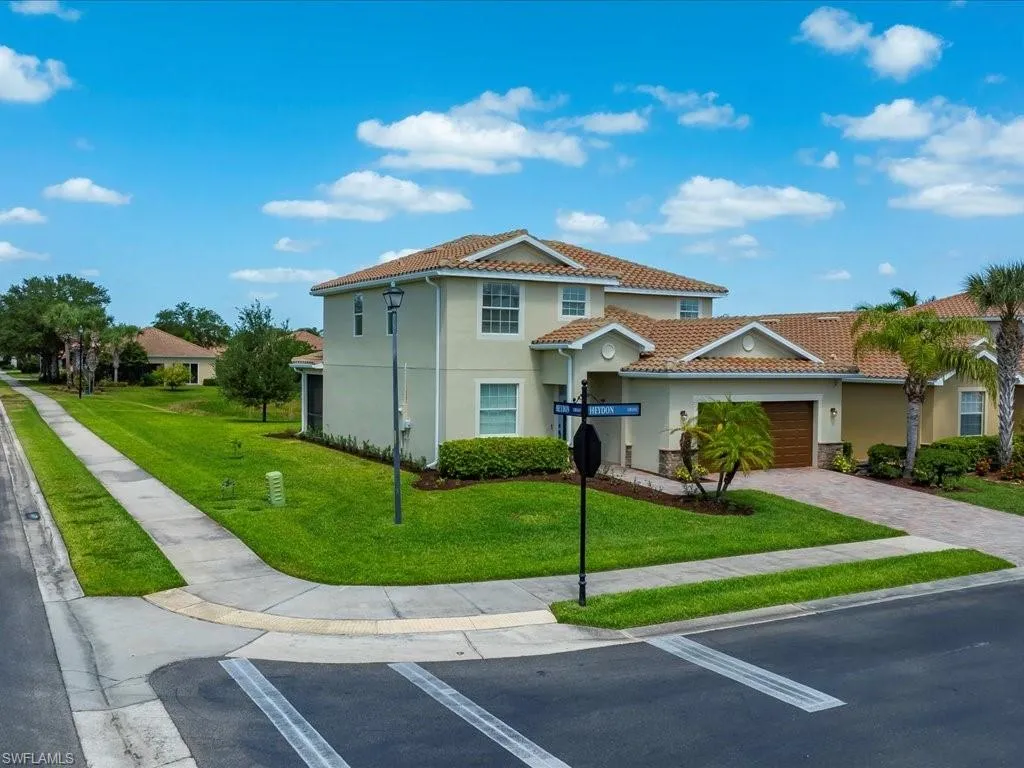 2478 Heydon CIR, Naples, FL 34120,225041475