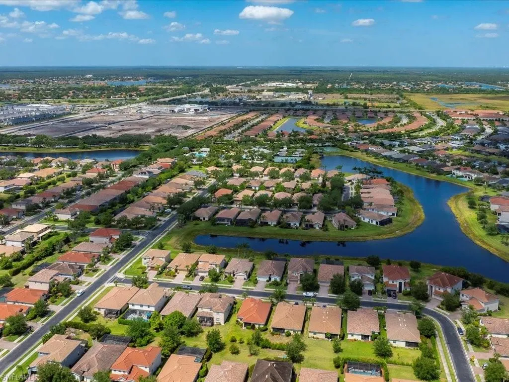 2478 Heydon CIR, Naples, FL 34120,225041475