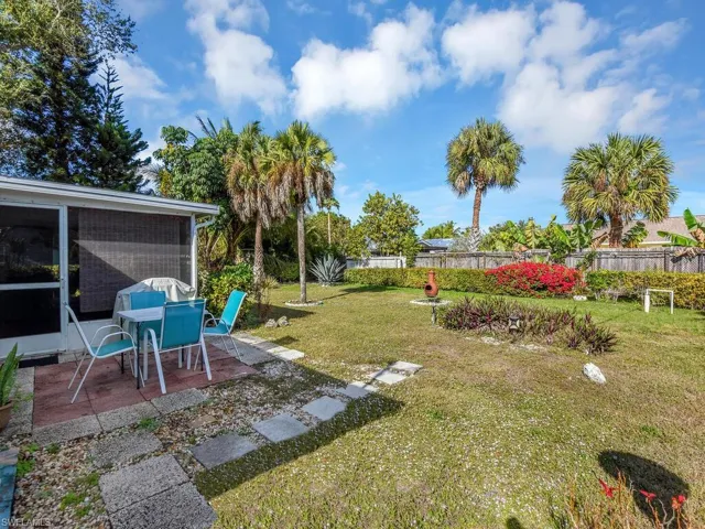 5469  27th SW PL, Naples, FL 34116