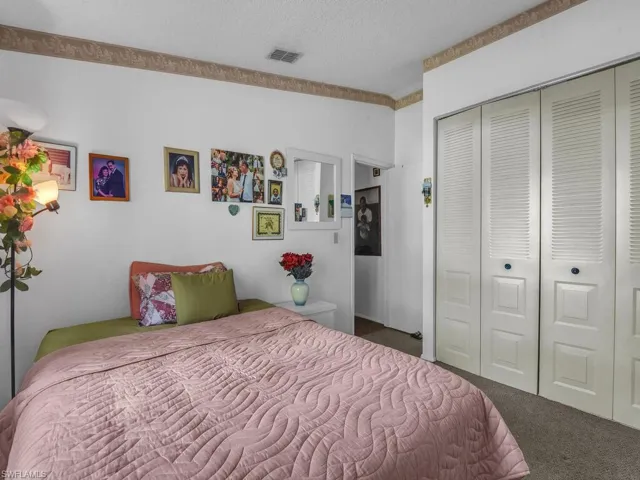 5469  27th SW PL, Naples, FL 34116
