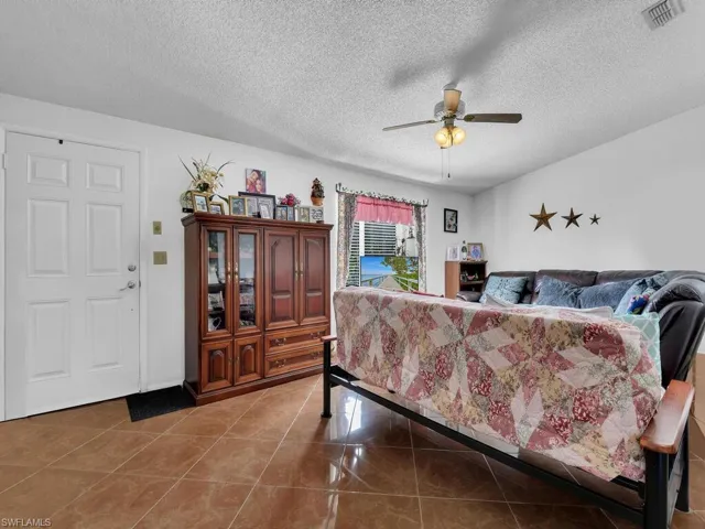 5469  27th SW PL, Naples, FL 34116