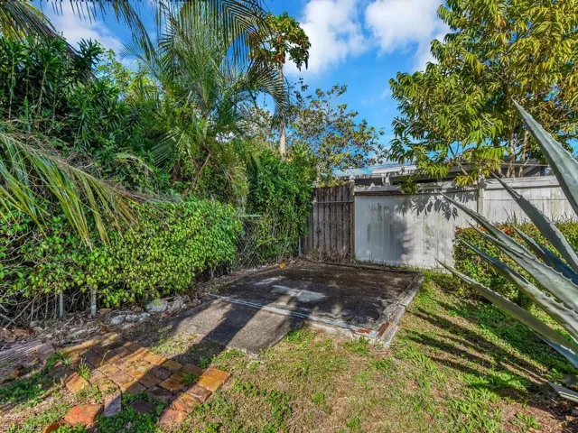 5469  27th SW PL, Naples, FL 34116