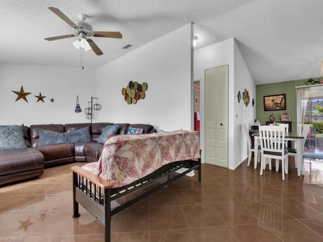 5469  27th SW PL, Naples, FL 34116