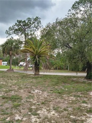 1008 Cortez Ave, Lehigh Acres, Florida 33972