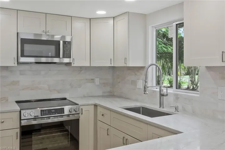 1755 Oakley Ave, Fort Myers, Florida 33901