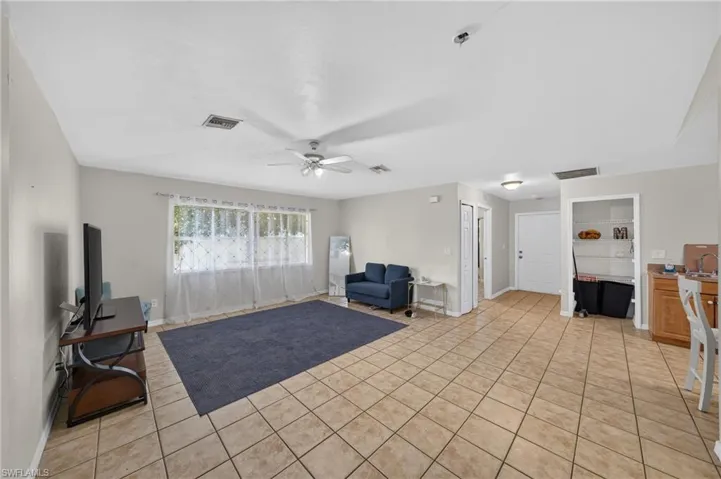 1133/1135 Gordon Ave S, Lehigh Acres, Florida 33973