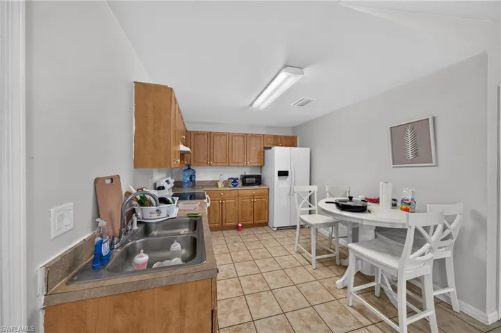 1133/1135 Gordon Ave S, Lehigh Acres, Florida 33973
