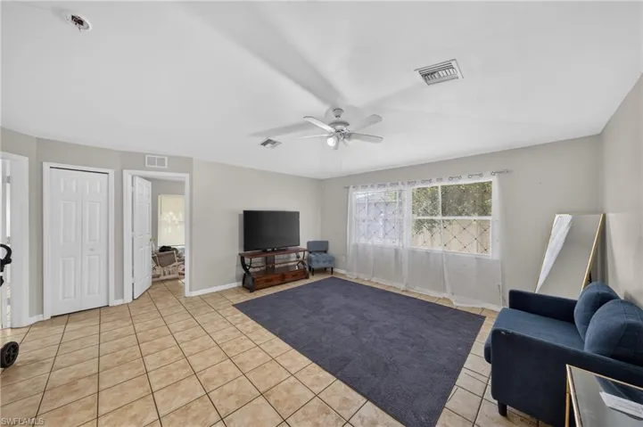 1133/1135 Gordon Ave S, Lehigh Acres, Florida 33973