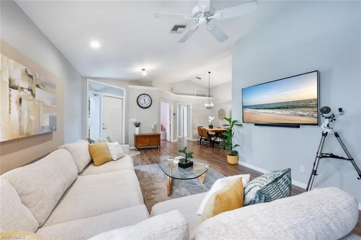 3166  Carriage  CIR, Naples, FL 34105