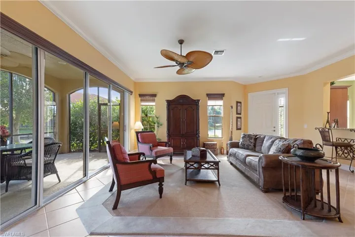 5050  Blauvelt  WAY, Naples, FL 34105