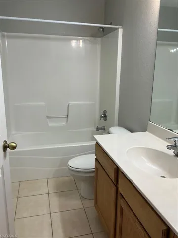5232 Glenlivet Rd, Fort Myers, Florida 33907