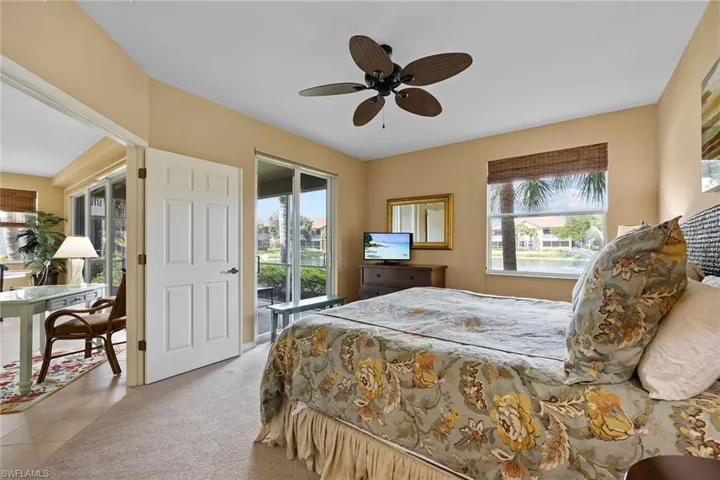 6626  Alden Woods  CIR, Naples, FL 34113