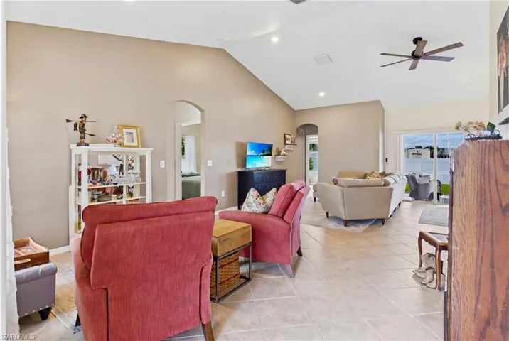 2658 Sw 31st Ln, Cape Coral, Florida 33914