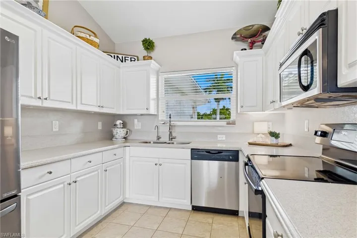 2658 Sw 31st Ln, Cape Coral, Florida 33914