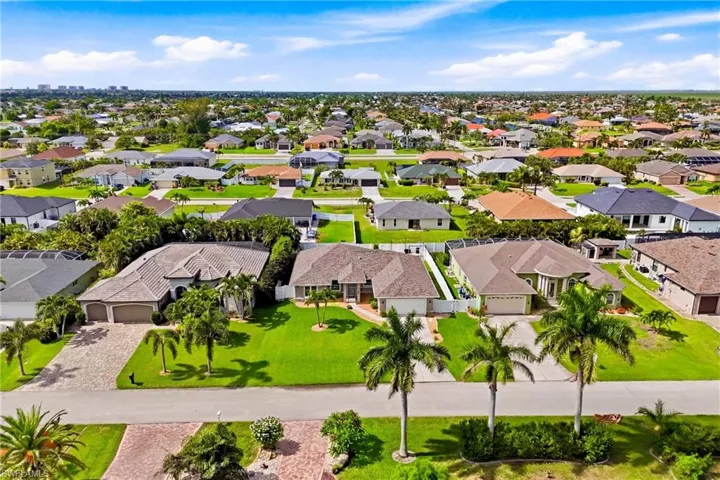 2658 Sw 31st Ln, Cape Coral, Florida 33914