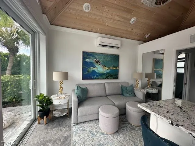 4721  Chariot  CT, Naples, FL 34114