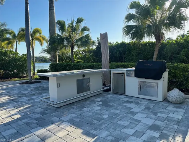 4721  Chariot  CT, Naples, FL 34114