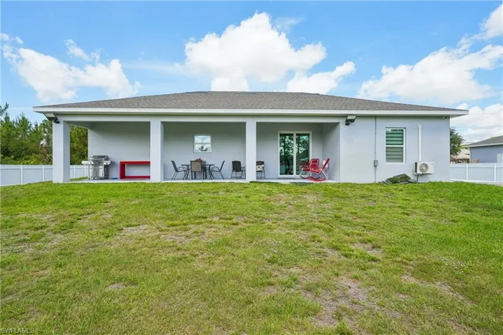 910 Richmond Ave N, Lehigh Acres, Florida 33972