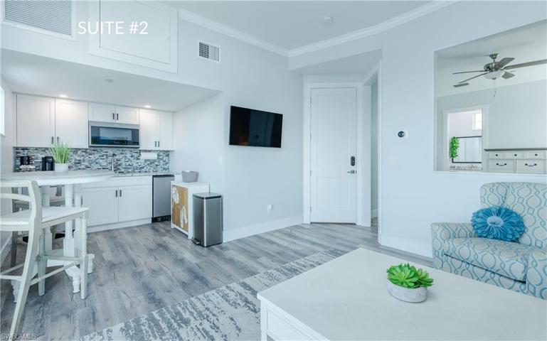 SUITE #2 KITCHEN/GREAT ROOM