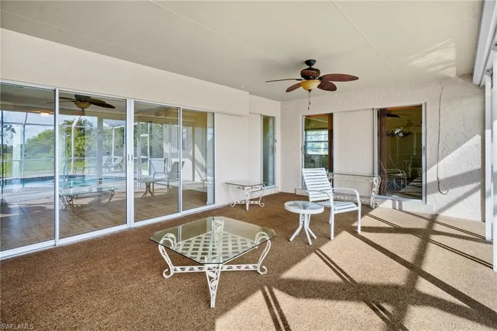 711 Mirror Lakes Dr, Lehigh Acres, Florida 33974
