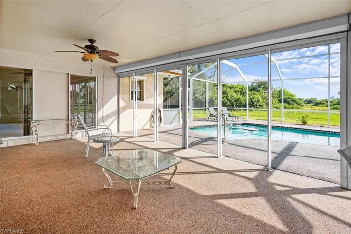 711 Mirror Lakes Dr, Lehigh Acres, Florida 33974