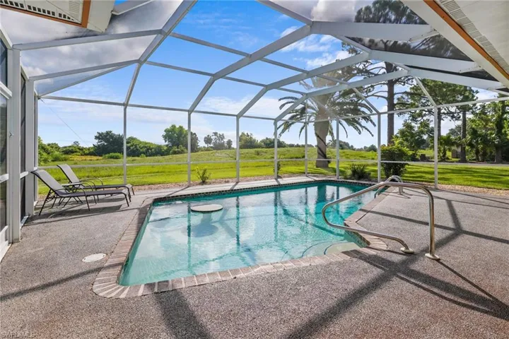 711 Mirror Lakes Dr, Lehigh Acres, Florida 33974