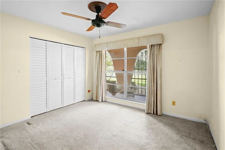 711 Mirror Lakes Dr, Lehigh Acres, Florida 33974