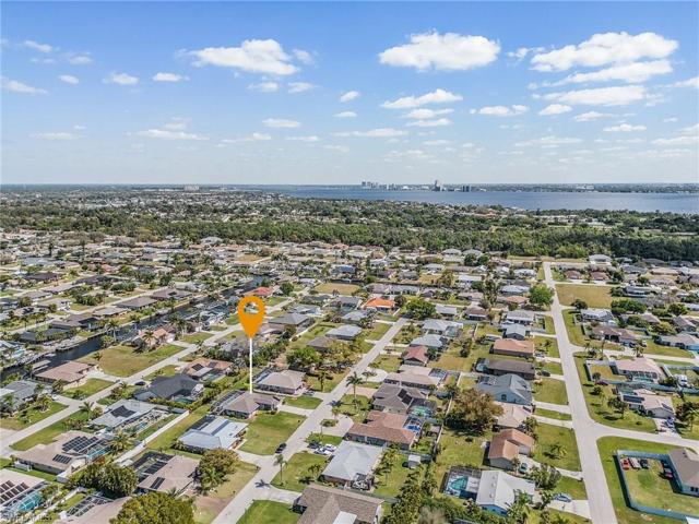 2123 SE 11th ST, CAPE CORAL FL 33990
