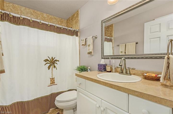 2123 SE 11th ST, CAPE CORAL FL 33990