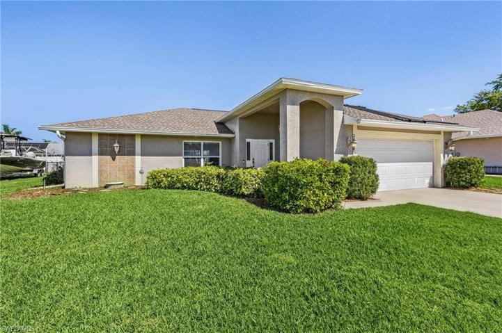 2123 SE 11th ST, CAPE CORAL FL 33990