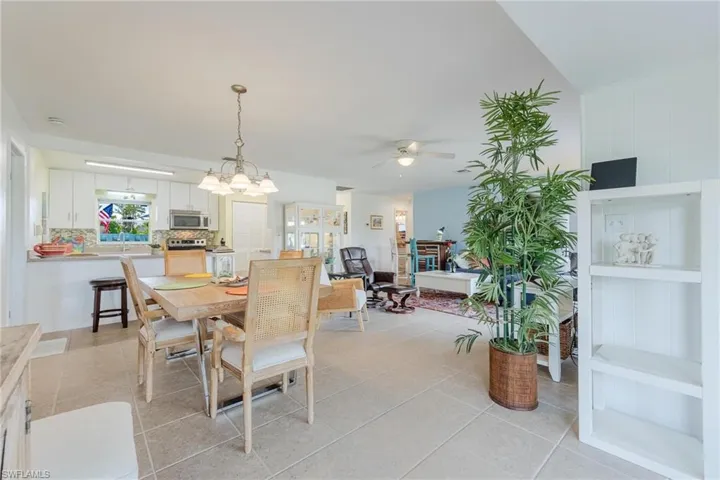 4263  Island  CIR, Fort Myers, FL 33919