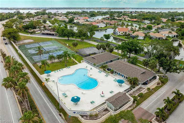 4263  Island  CIR, Fort Myers, FL 33919