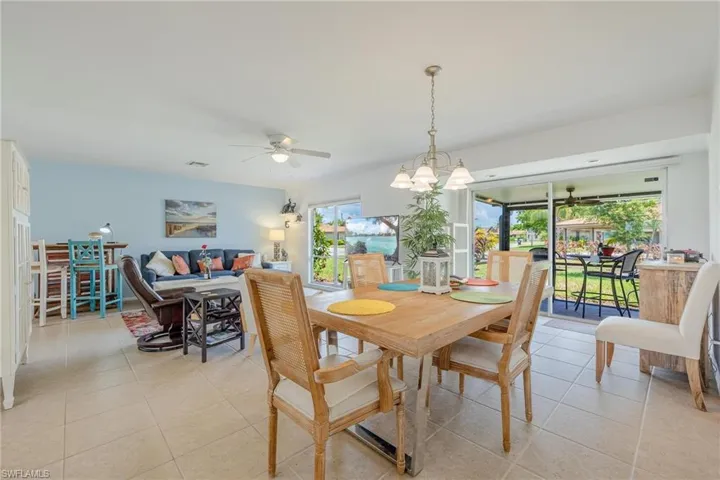 4263  Island  CIR, Fort Myers, FL 33919